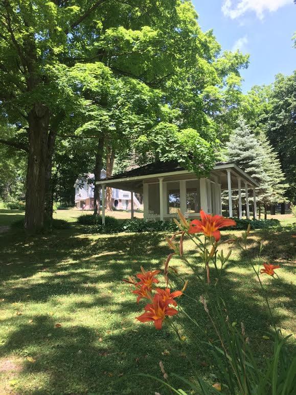 Westover Inn Saint Marys 外观 照片